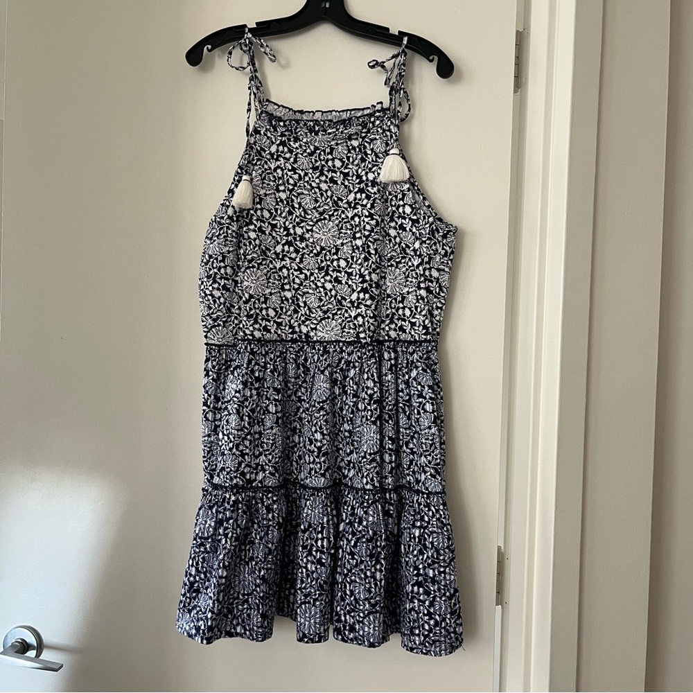 Vineyard Vines dress